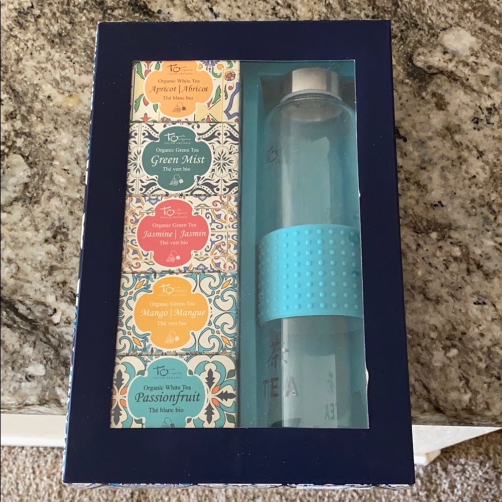 Tea Tumbler with 5 tea blends included.